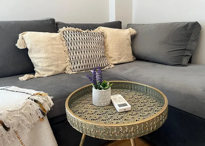 Darius Lux Apartments